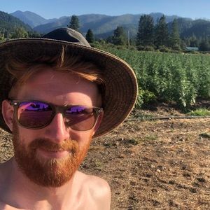 Meet your Posher, Sam